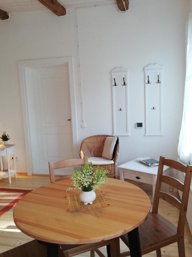 Palena Apartamenti Tērvete Buitenkant foto